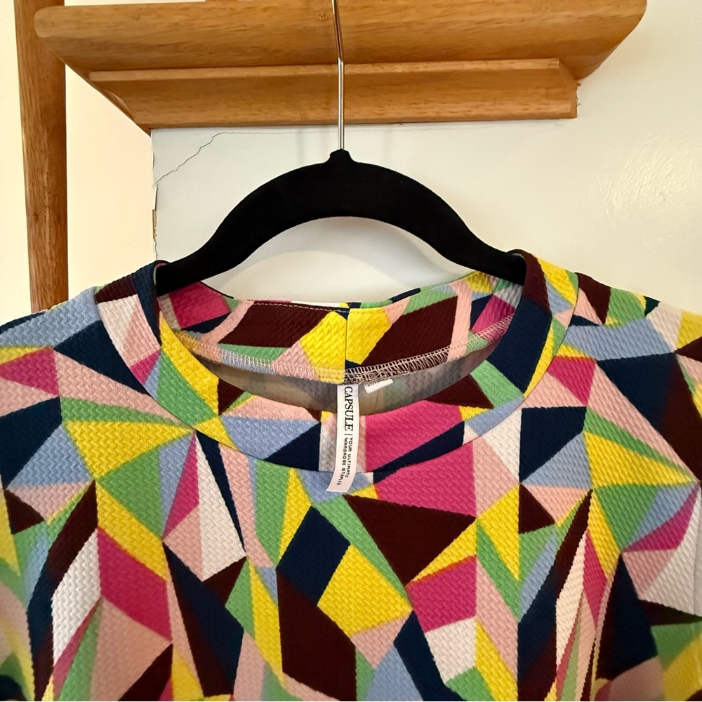 Multicolor Geometric Pattern Dress - Picture 3 of 6